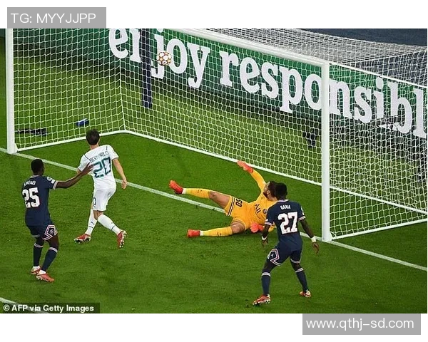 曼城足球队的美国球星是谁？他如何影响球队表现与未来发展